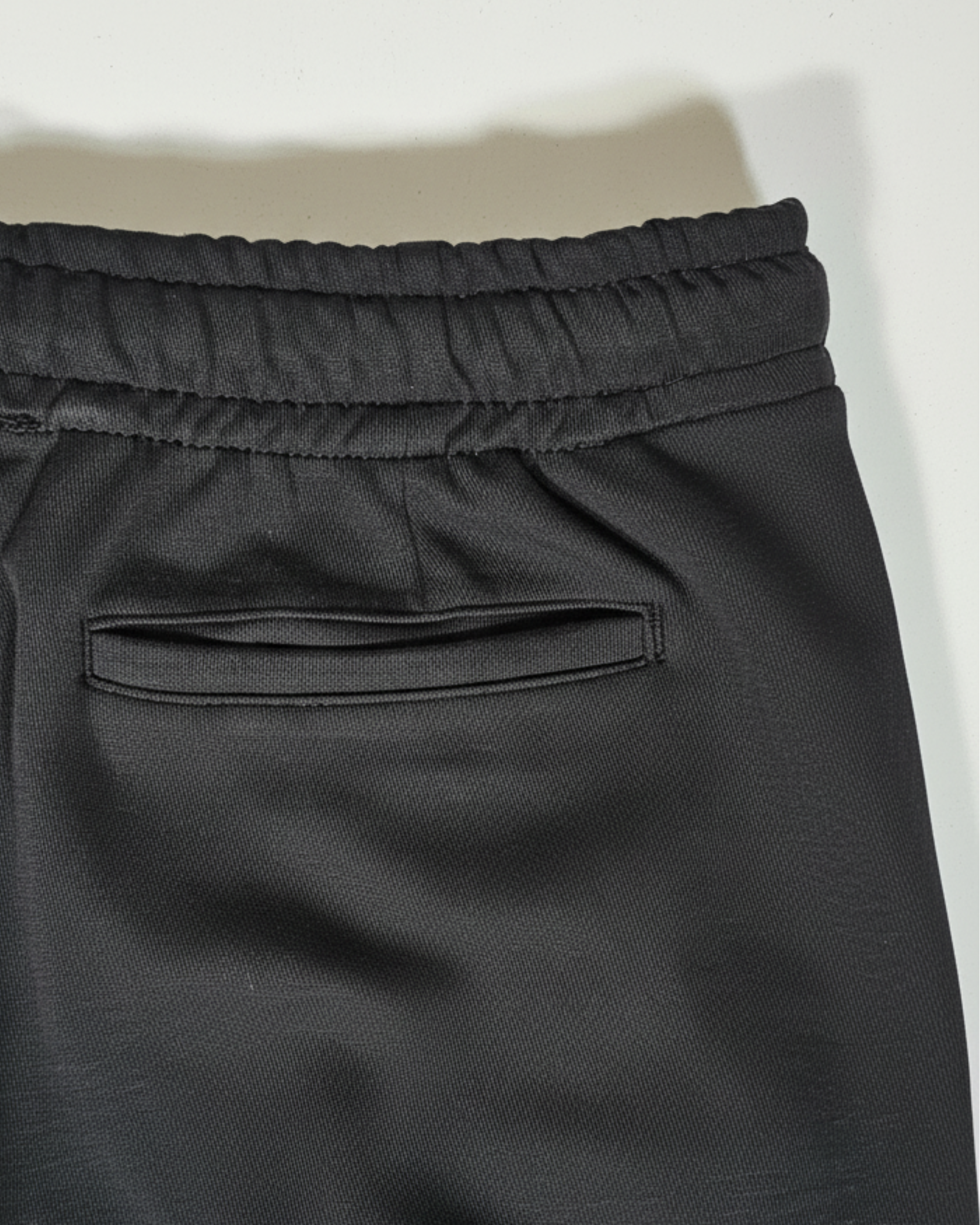Pantalon jogging Noir  l'essentiel