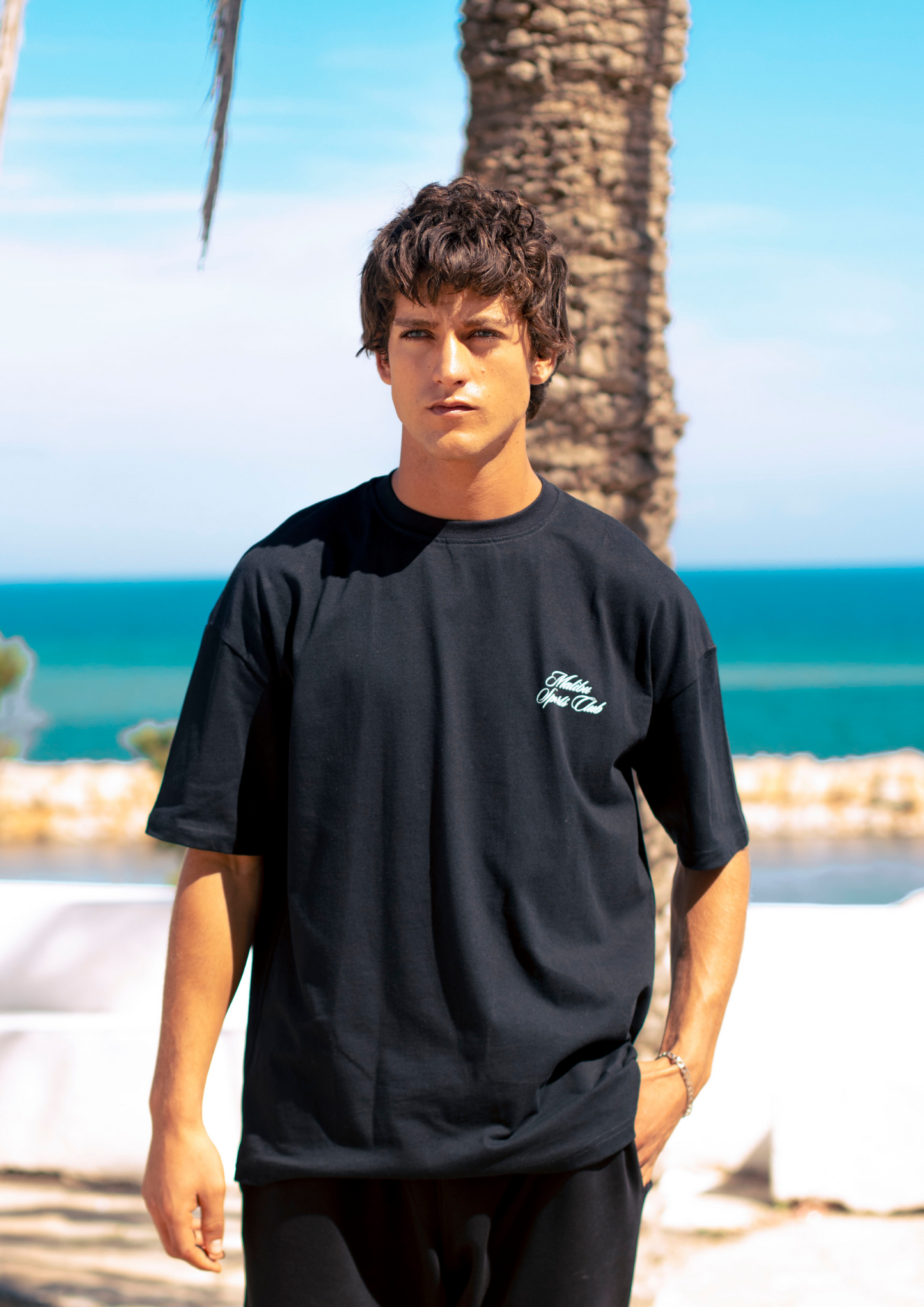 T-SHIRT OVERSIZE NOIR / MALIBU SPORTS CLUB