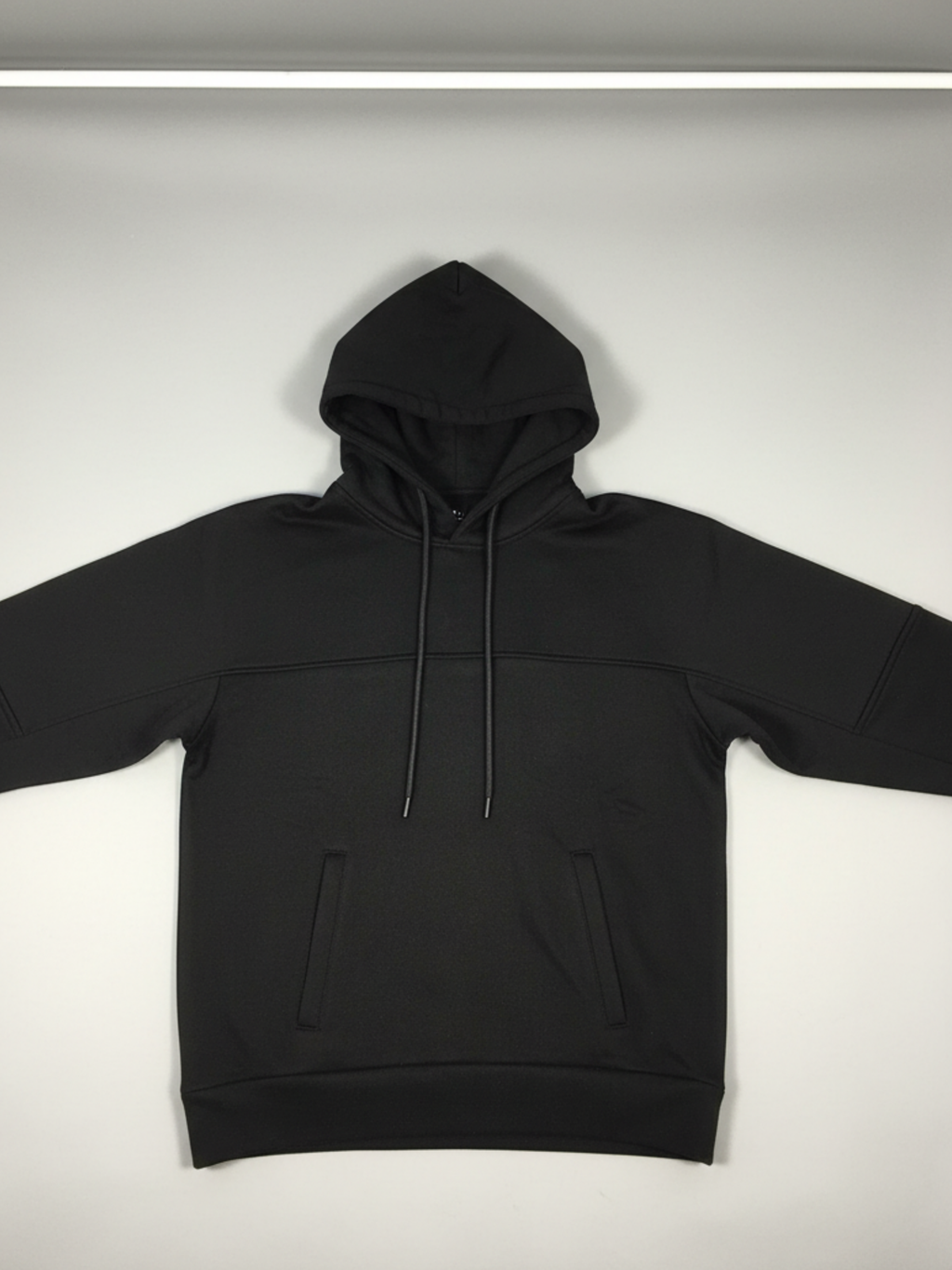 SWEAT-SHIRT  NOIR REF  SS19