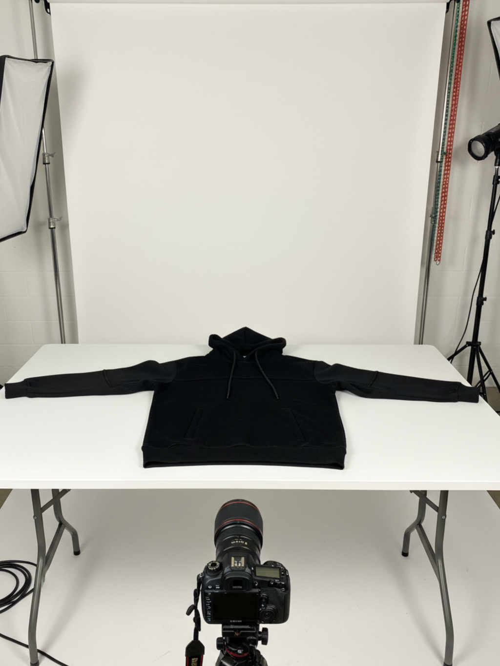 SWEAT-SHIRT  NOIR REF  SS19